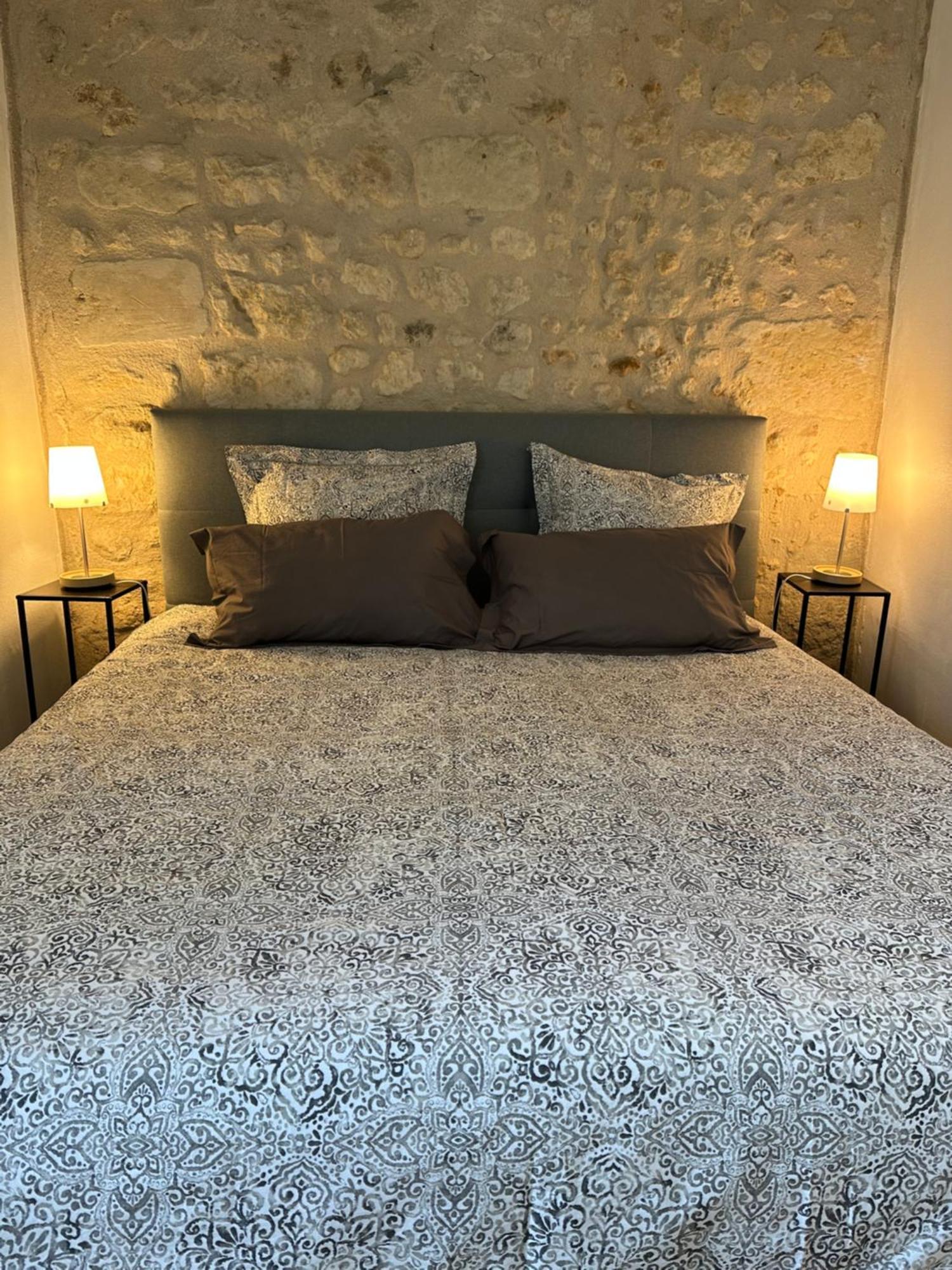 Grange Bleuet Bed & Breakfast Aubeterre-sur-Dronne Exterior photo